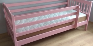 Ліжко дитяче Єва одноярусне (з двома захисними перегородками без шухляд) - меблі з дерева в дитячу та спальню від фабрики Venger